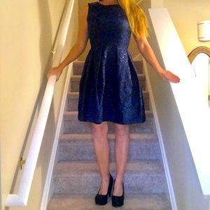 Taylor Blue Black Brocade Metallic Dress Sz 4